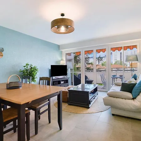 Juan-les-pins Vitoria Grand 2p *