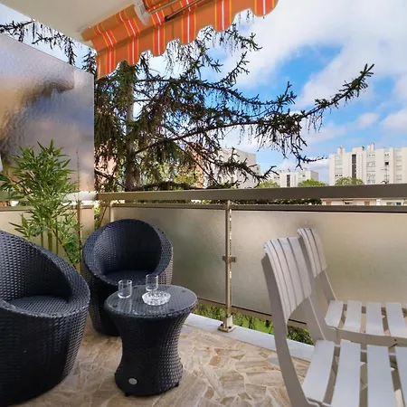Juan-les-pins Vitoria Grand 2p Appartement Antibes